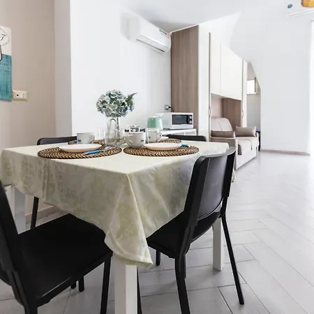 Felu'S House Apartment Giovinazzo Exterior photo